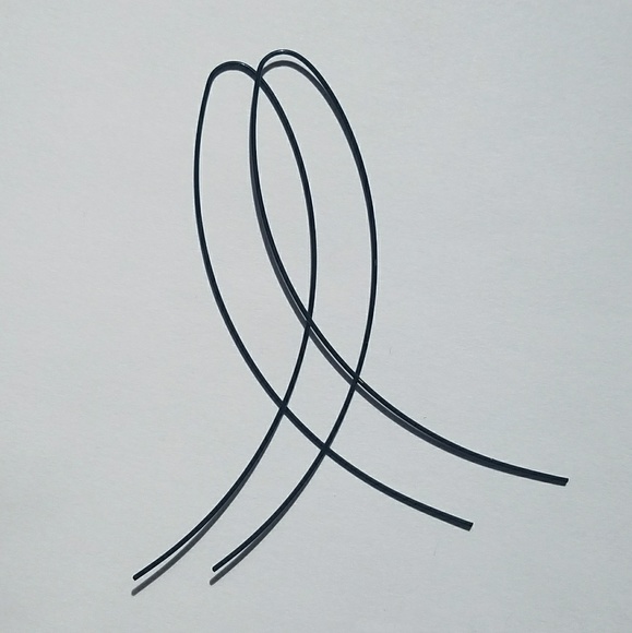 Black Fish Threader Earrings - Picture 2 of 3